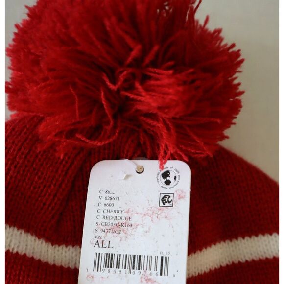 Free People Movement CB205C-K163 O/S Cherry Red Apres Ski Team Pom Beanie - Picture 5 of 5